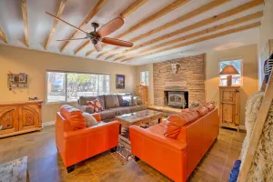 Image of Patio & Fenced Yard: Cozy Payson Cabin Retreat