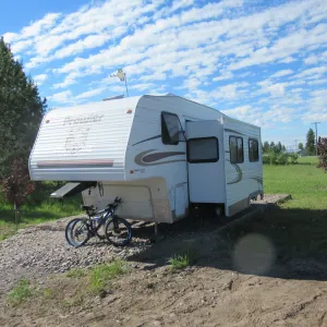 Image of Hideaway between Airport&Glacier with WiFi on 8 Acres