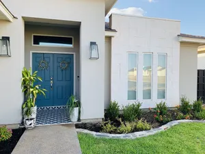 Image of Modern and Stylish newly constructed 3 bedroom 2 bath 2 car garage house