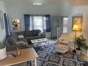Image of 3 bedroom carriage house 10 minute walk to downtown Saratoga Springs