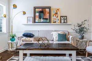 Image of Rock City Crash Pad - Cozy Space w\/Stylish Design