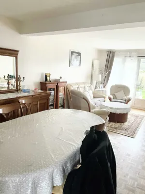 Image of Villa charmante à Élancourt avec jardin privé