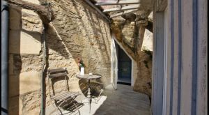 Image of Sarlat center The rock house 4-6 people