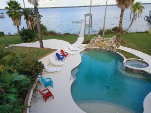 Image of Inter-Coastal1 Bed Room Apt . within villa on water w\/pool, kitchen, sleeps 4