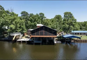 Image of SUMMERTIME!! HOT TUB!! FIRE PIT! Getaway at this Epic Waterfront Home!!