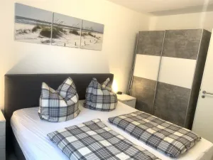 Image of Modern vacation apartment - centrally located and close to the beach