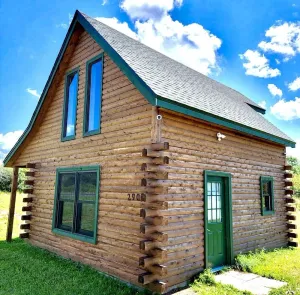 Image of Cabin Retreat on Elm Street- 5 minutes from Potsdam Universities