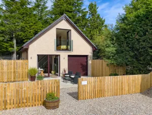 Image of Taighsona Bothy, Speyside - amazing views!