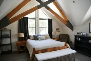 Image of Beautiful and spacious family friendly country escape!