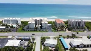 Image of Stunning apartment in front of beach!! Parking Included!!