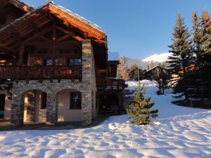 Image of Charming chalet with view