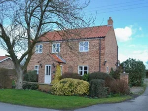 Image of 5 bedroom accommodation in Potter Brompton, Scarborough
