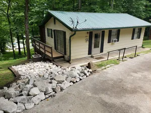 Image of Relax lakeside on Rough River
