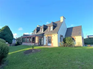 Image of House with garden, WIFI in a quiet area in the center of Perros-Guirec