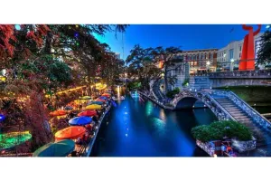 Image of DOWNTOWN SAN ANTONIO 4 MIN FROM CONVENTION CENTRE!
