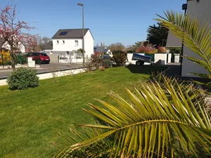 Image of Modern house with garden and terrace, 5 minutes from the beach