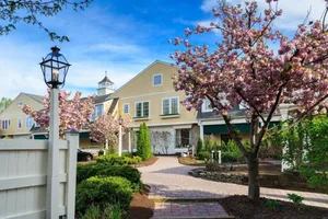 Image of Amish Inspired Lodging in Historic Hotel -4Star -Spa & Pool