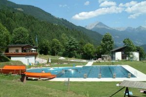 Image of Modern 75m² apartment for 2 to 5 people with fireplace and beautiful mountain views!