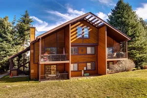 Image of Cozy Family-Friendly Canyons Village Condo With Shared Pool & Hot Tub