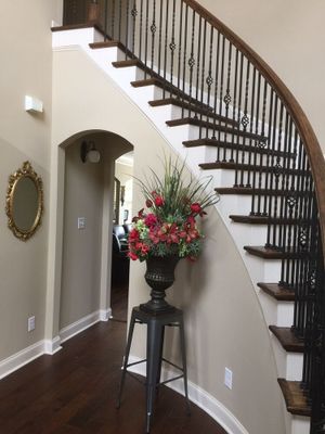 Image of New Listing! Fully furnished! Available for Master's!!