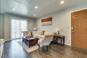 Image of [SU 922 - 4] Graciela's Campus-close 2 bedroom luxury, Apartment near to Downtown Norman