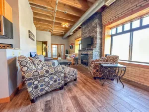 Image of Captains Canal Park Suite
