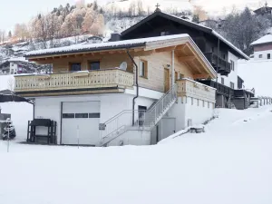 Image of Lovely apartment for 10 people with WIFI, TV, terrace and parking