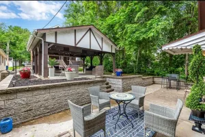 Image of 🌷RARE NEW TREASURE🌷2 Homes+Outdoor Gathering Area. Two Blocks From Main St.!!!