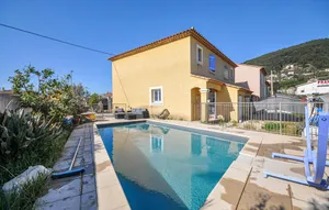 Image of 2 Bedroom Stunning Home In La Farlede