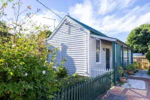 Image of Badger’s Inlet Devonport