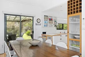 Image of Matching Green on The Parade - perfect location!