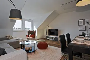 Image of Stylishe DG Wohnung mit Homeoffice \/10 min zum Hbf