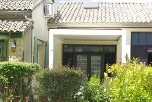 Image of Gite 2\/3 persons in Provence, 10 km from Avignon.