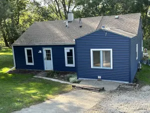 Image of Experience this Tranquility! Close to all local favorites!