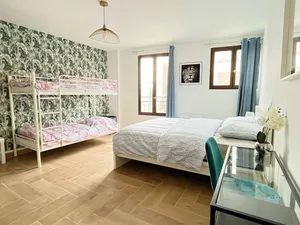 Image of 721 Functional apartment close to the metro and Paris 20 ème