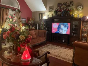 Image of Beautiful, luxurious 4-bed, 3.5 baths w\/recreation