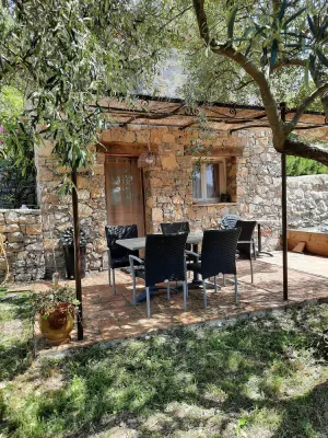 Image of Picturesque cottage for nature lovers