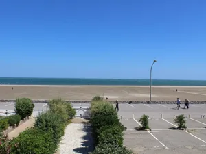 Image of Seafront apt, 1 bedroom, balcony, washing machine, 5 pax