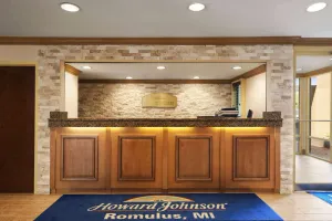 Image of Howard Johnson by Wyndham Romulus Detroit Metro Airport