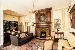 Image of Les Suites sarladaises, the Salamandre suite