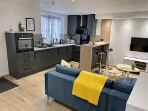 Image of Modern lux apt newly decorated with free car park