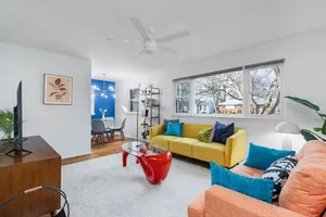 Image of Mt Hawley · 3Bed-MidCentury Marvel Bunglaow-Heart of Peoria