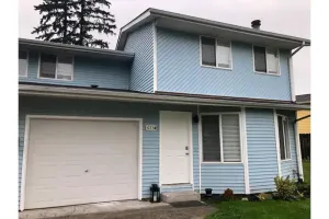 Image of Luxury Brand New Remodeled 3 Bedroom Duplex!