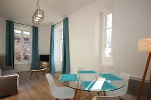 Image of LA BOURBOULE CENTRE - Beau T2 rénové, wifi et cuisine équipée - FR-1-608-159
