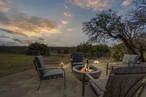 Image of Cozy Cottage just 15 Mins North of Downtown Weatherford!