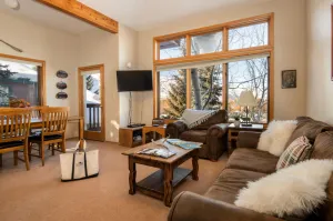 Image of Outpost: Grand Vista 423 - Snow King Location!
