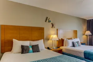 Image of Come relax in the gentle ocean breeze at the only oceanfront motel on Amelia Island, FL. Our rooms provide a clear view of the ocean, as well as, direct access to the Atlantic Ocean. No streets to cross or cars to dodge, just you, your family, and th