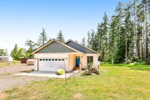 Image of Newer, dog-friendly home at the forest's edge with patio & WiFi - near downtown