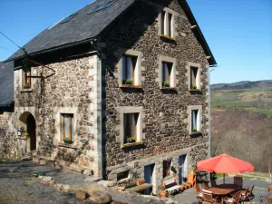 Image of Quiet location with great views. Games room. Patio, large garden.