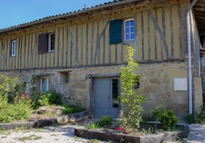 Image of Holiday home between Toulouse and Gascony